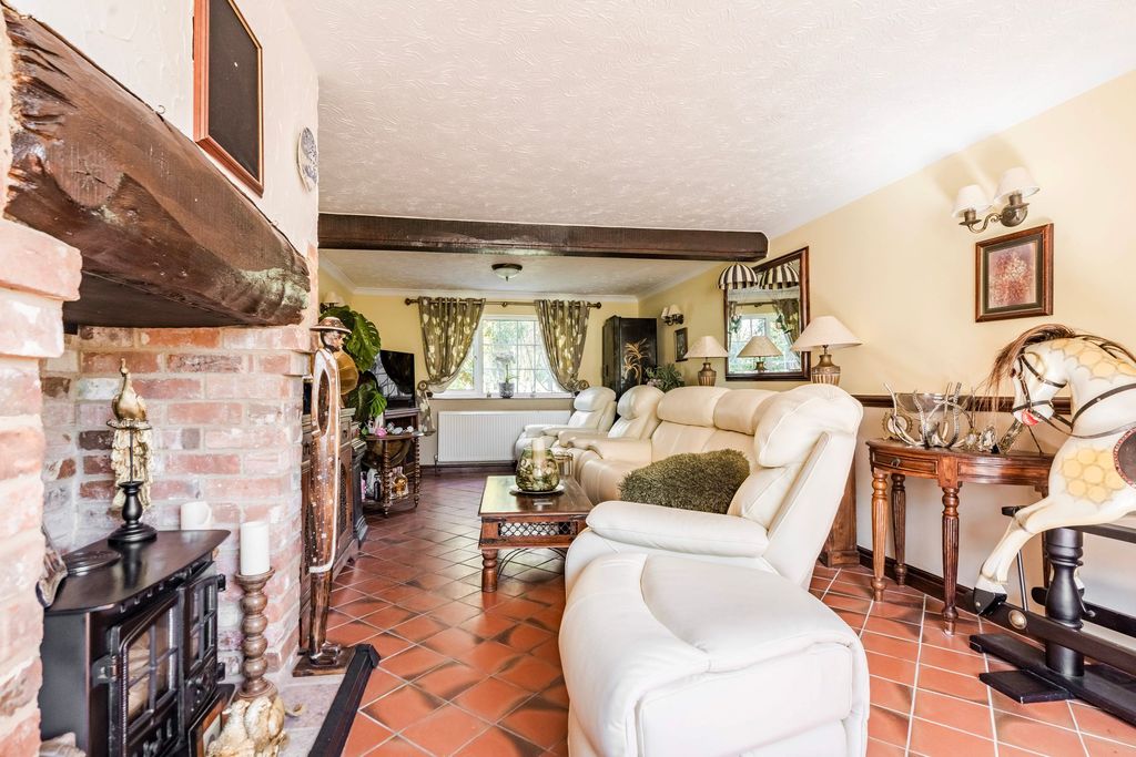 Property photo 3 of 30