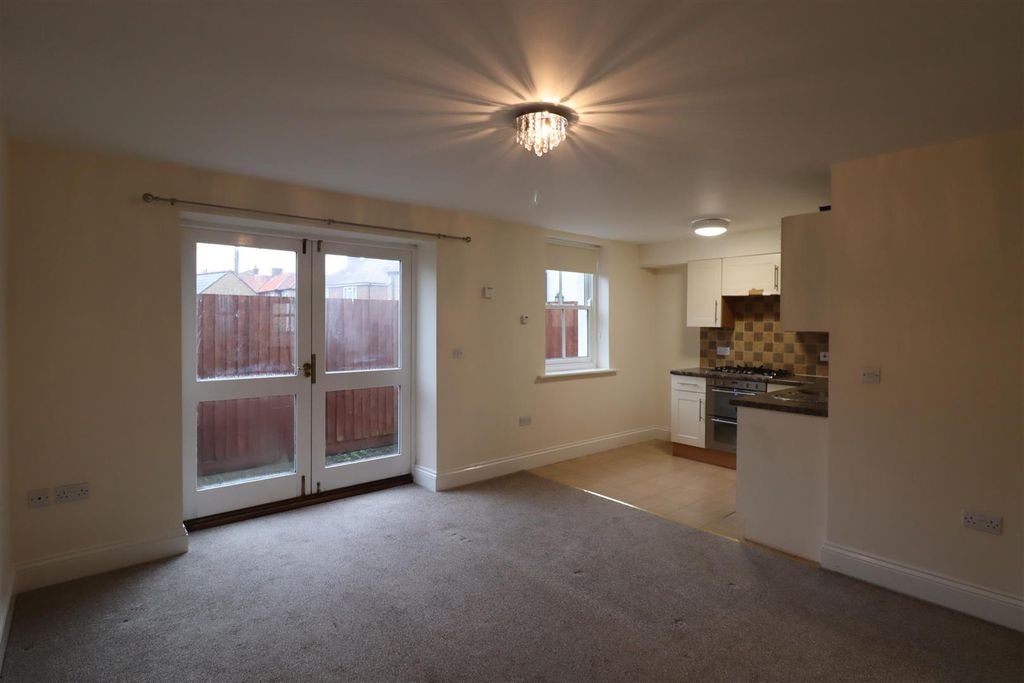 Property photo 3 of 9 Img_5856.Jpg