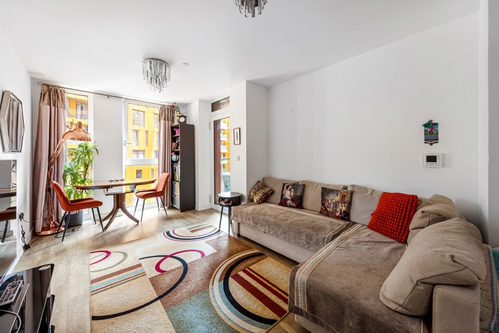 Property photo 1 of 12 Ossel