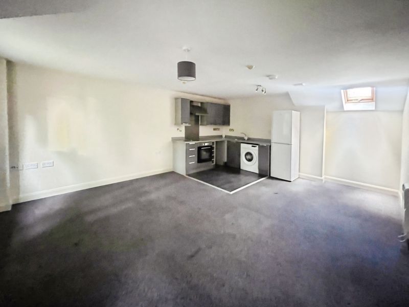 Property photo 3 of 7 Lounge And Kitchen