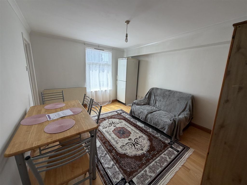 Property photo 3 of 9 Img_0362.Jpg