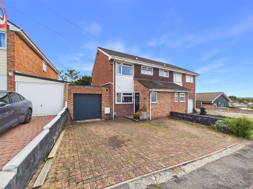 Property photo 1 of 21 Picture No. 05