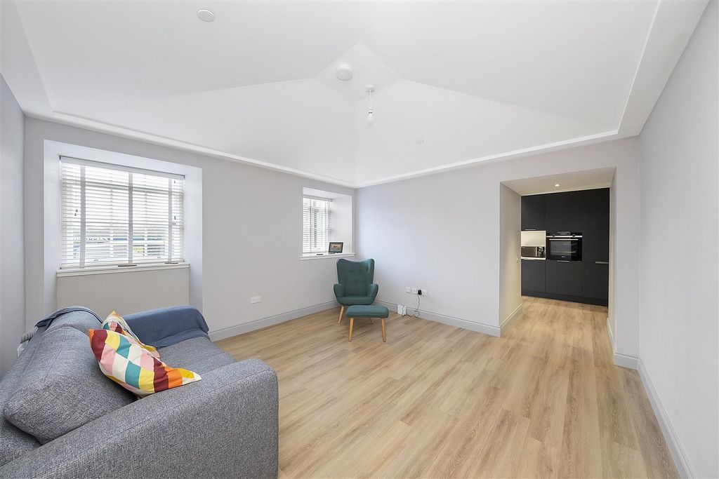 Property photo 3 of 25 1-9.Jpg