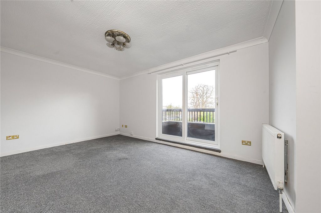 Property photo 3 of 13 Picture No. 09