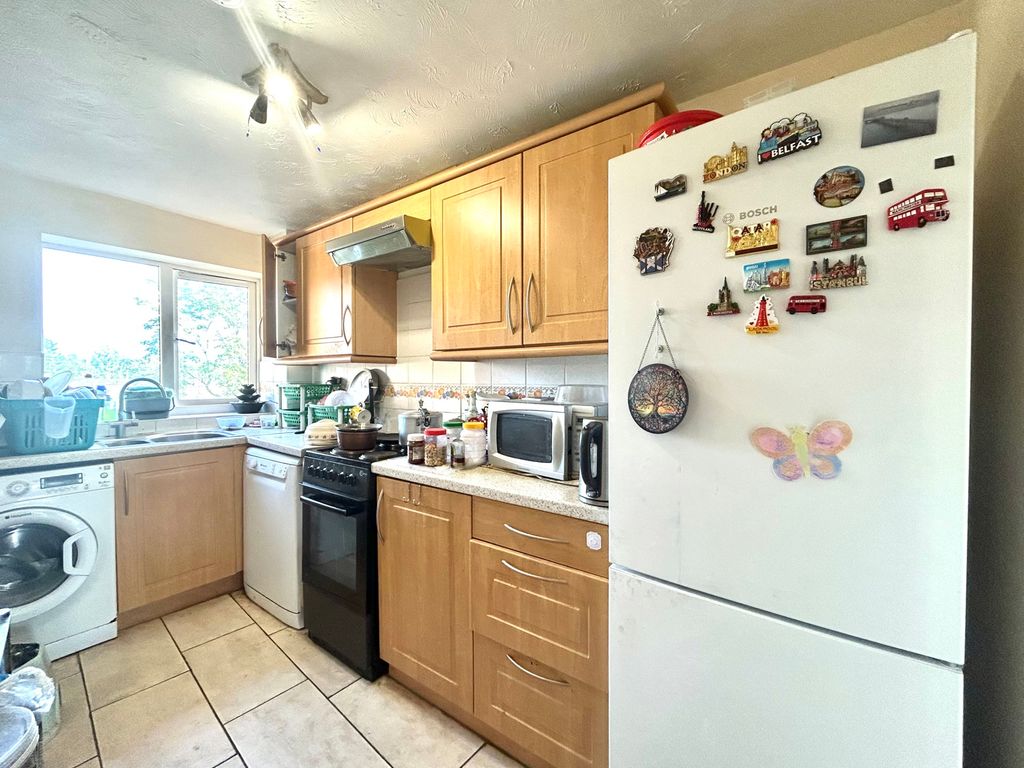 Property photo 3 of 6 Photograph