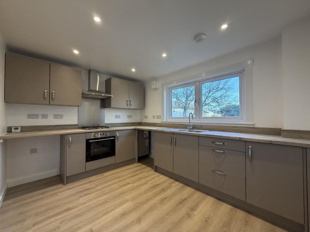 Property photo 2 of 13 Kitchen