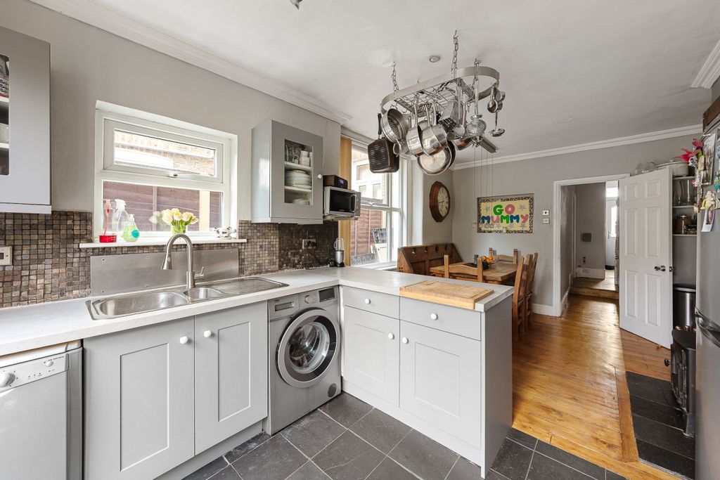 Property photo 2 of 23 094A9070