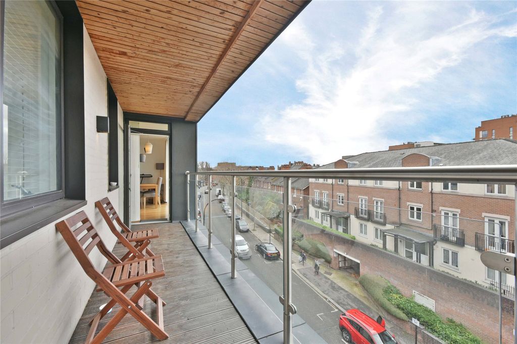 Property photo 3 of 16 Picture No. 42