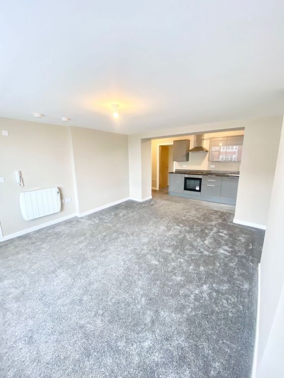 Property photo 1 of 7 Flat 2, 15 Mount Vernon Road S70 4Df