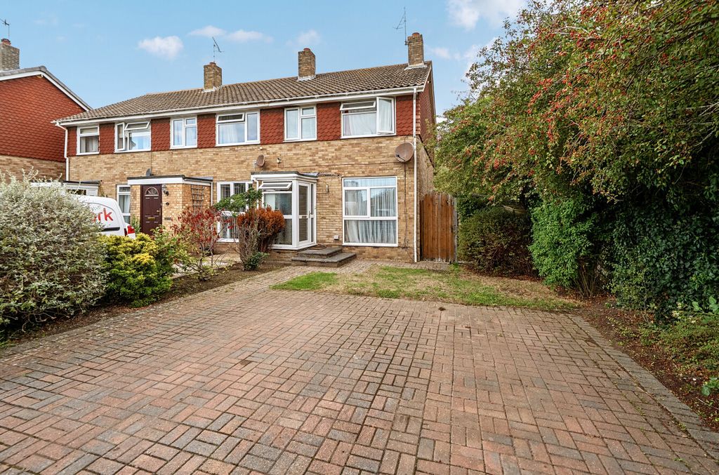 Property photo 1 of 15 1520629-2-1A09176...