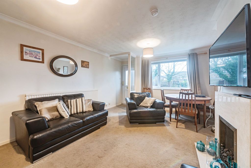 Property photo 3 of 19