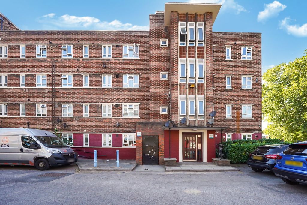 Property photo 1 of 10