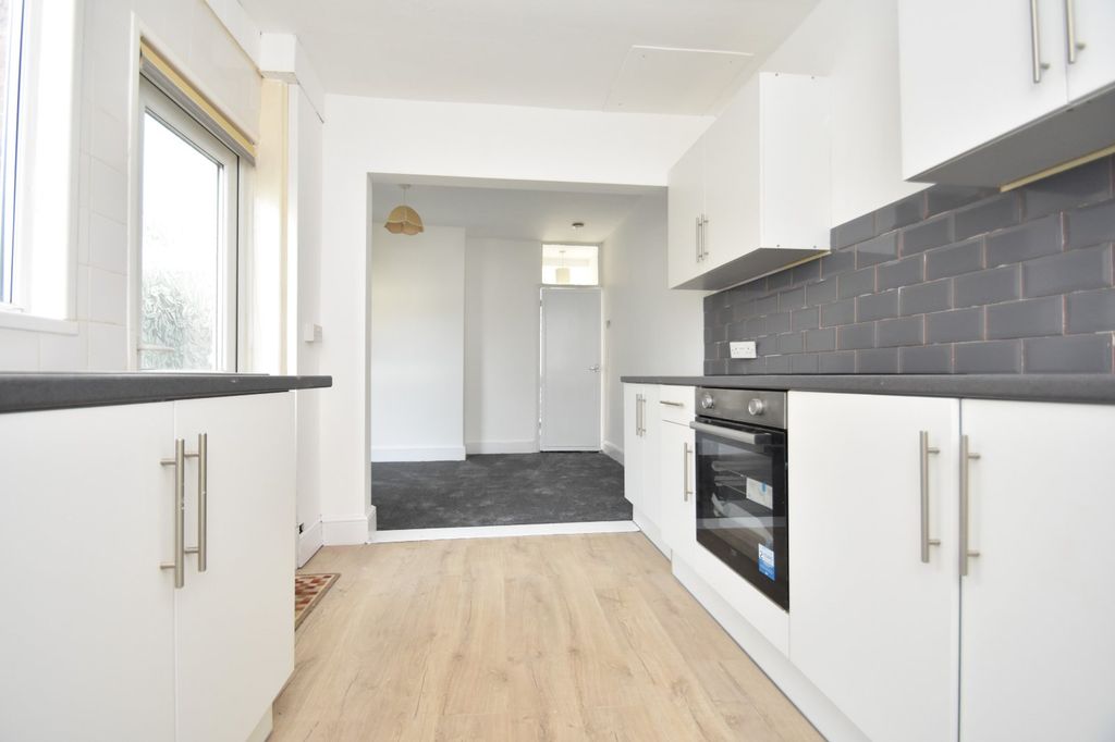 Property photo 2 of 10 Picture No. 02