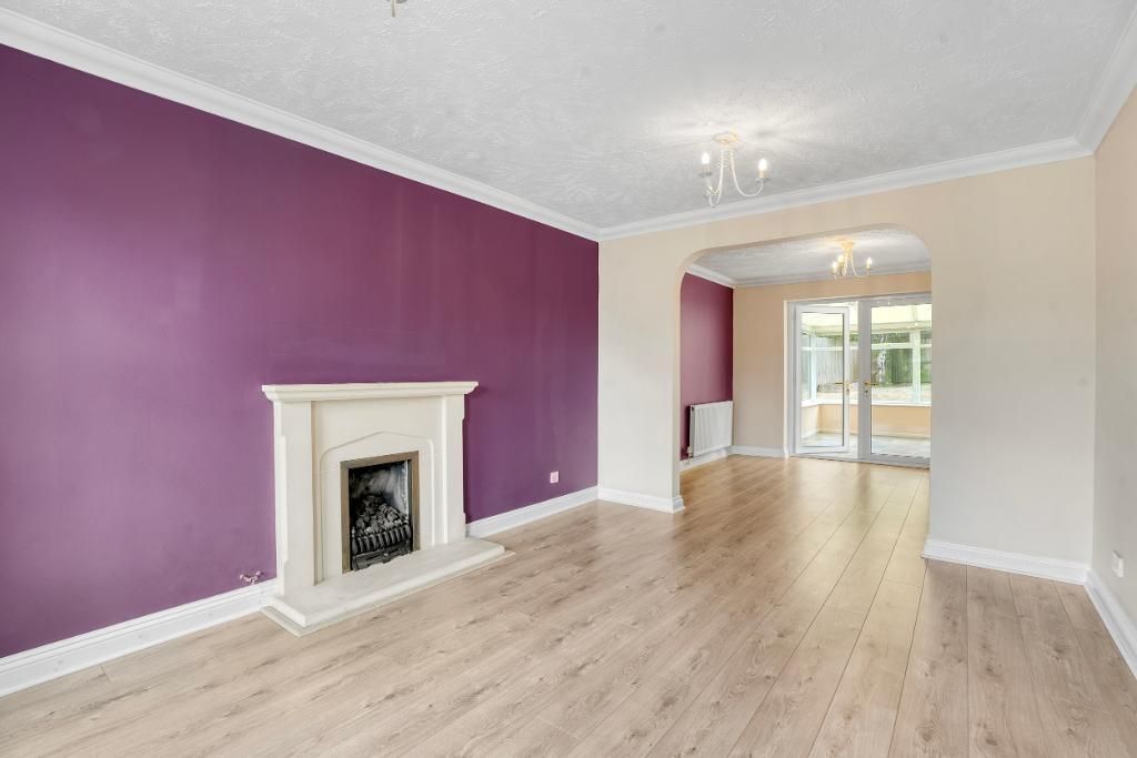 Property photo 2 of 30 Living Room