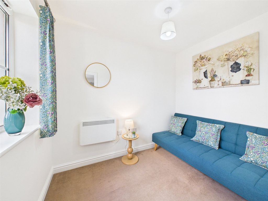 Property photo 2 of 13 Picture No. 50