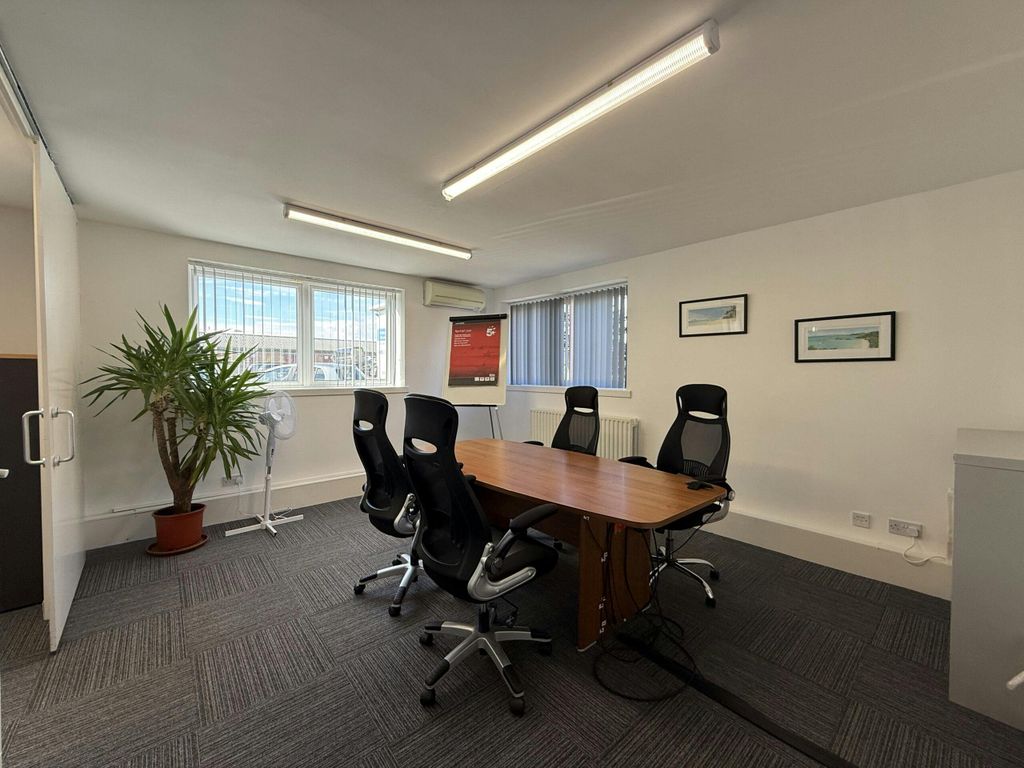 Property photo 3 of 7 Image 3