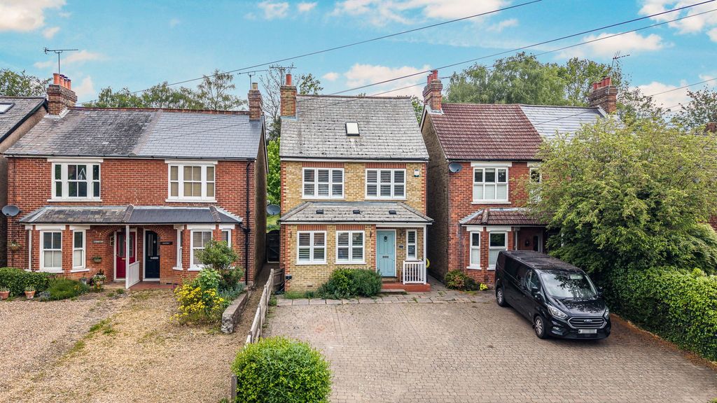 Property photo 1 of 49