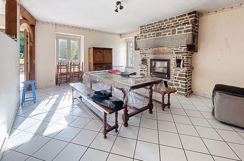 Property photo 3 of 17 Photo 3