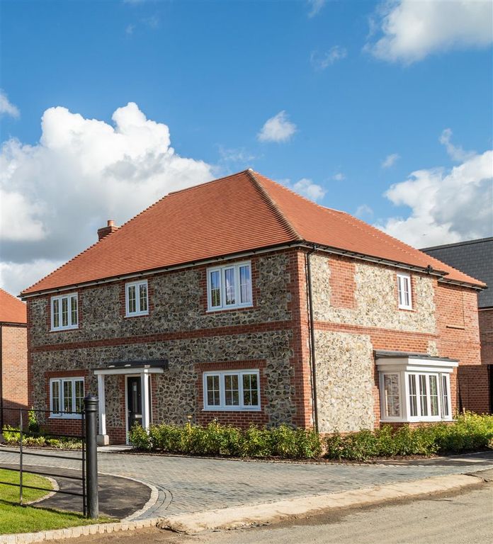 Property photo 1 of 17 Wilstone Externals-39 (1) Crop.Jpg