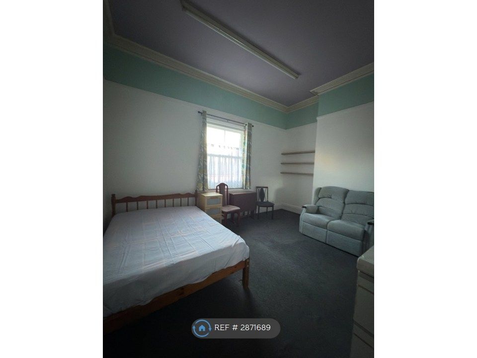 Property photo 3 of 3