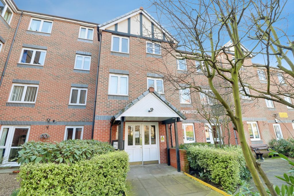 Property photo 1 of 14