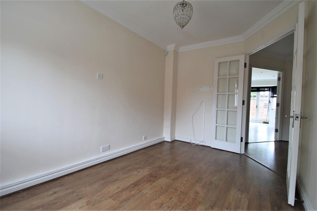 Property photo 2 of 12 Reception 1