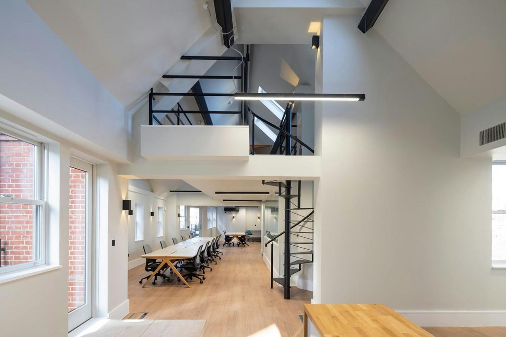 Property photo 1 of 11 4th Floor