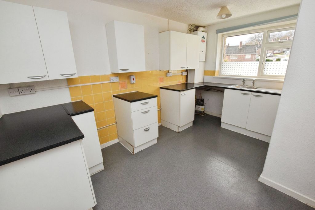 Property photo 3 of 8 3738Cbe0-Barley 20Kitchen