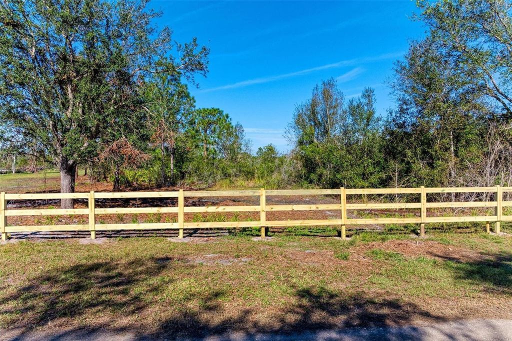 Property photo 2 of 19 <Alttext/>