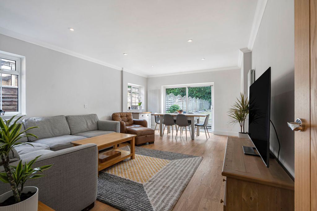 Property photo 2 of 35 Reception Room