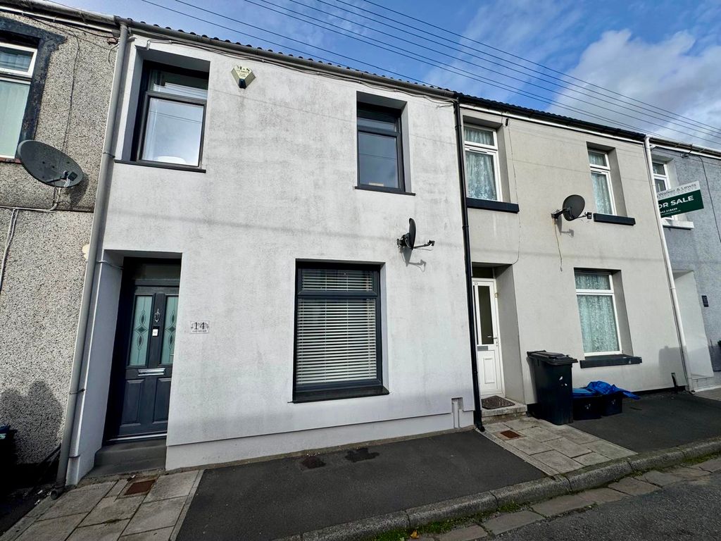 Property photo 1 of 24 7Eb399A3-2c96-4c6B-B8F7-Bc16F7d73019.Jpeg