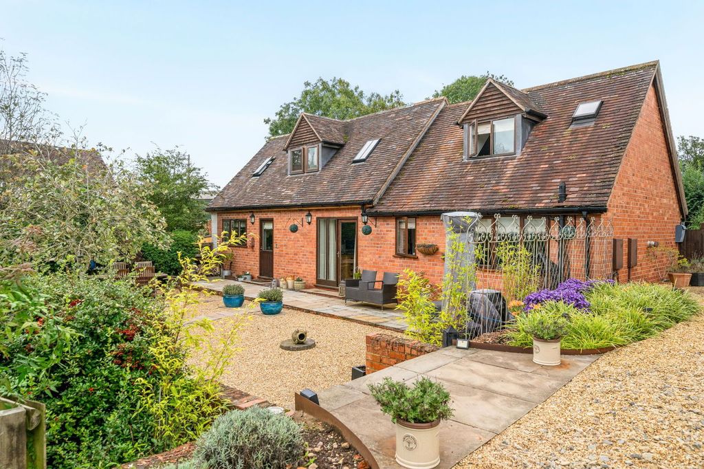 Property photo 1 of 20