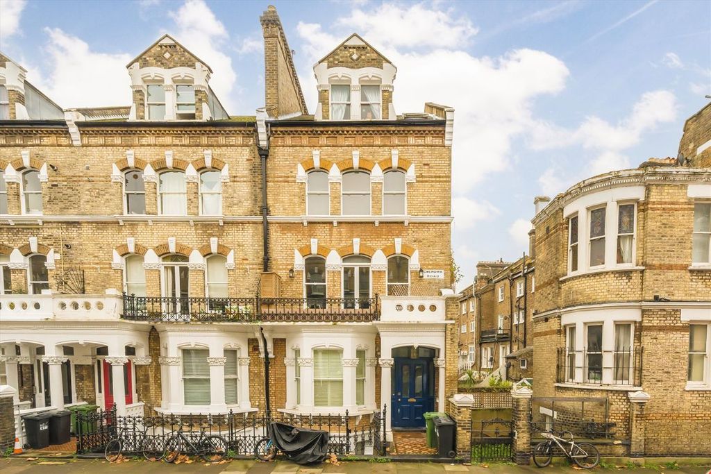 Property photo 1 of 6