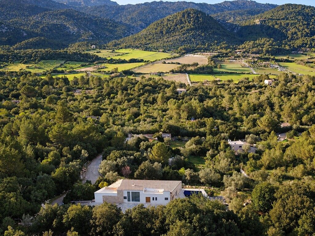 Property photo 1 of 16 Aerial Edit