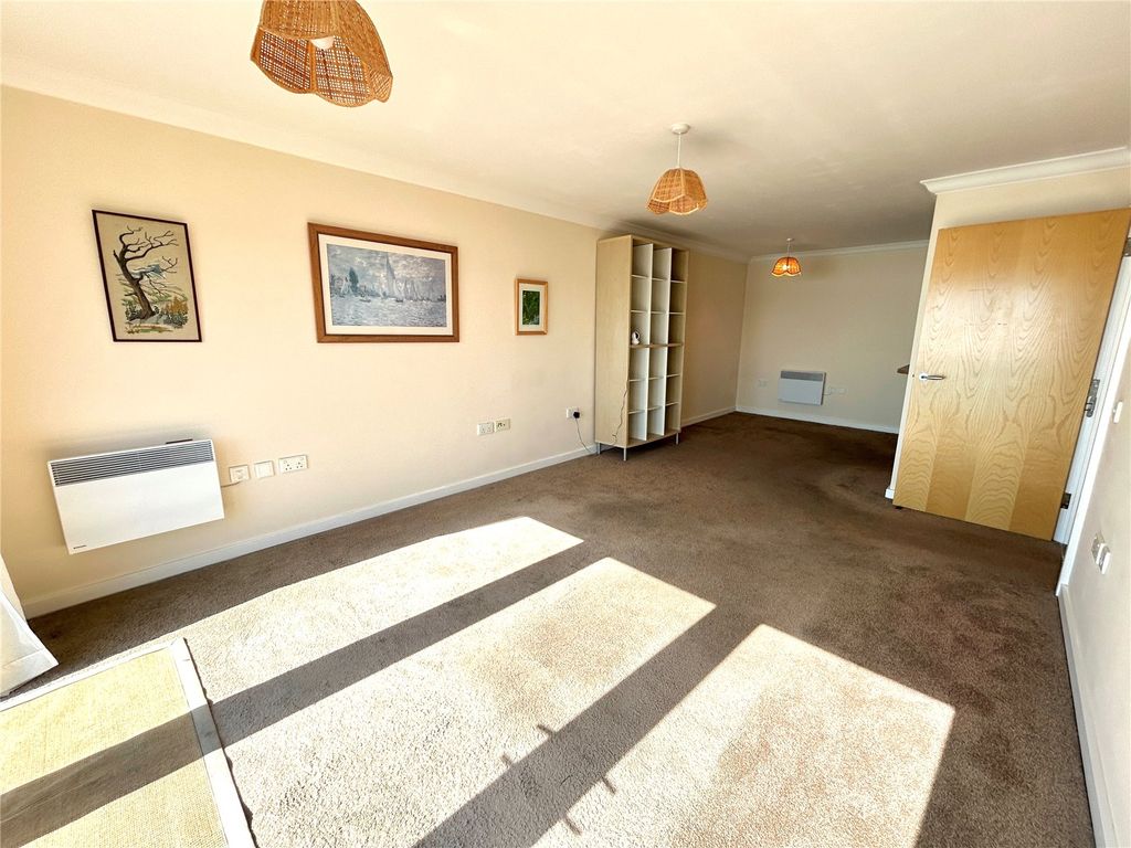 Additional image 5 of 2 bed flat for saleSmoke House Quay, Milford Haven SA73