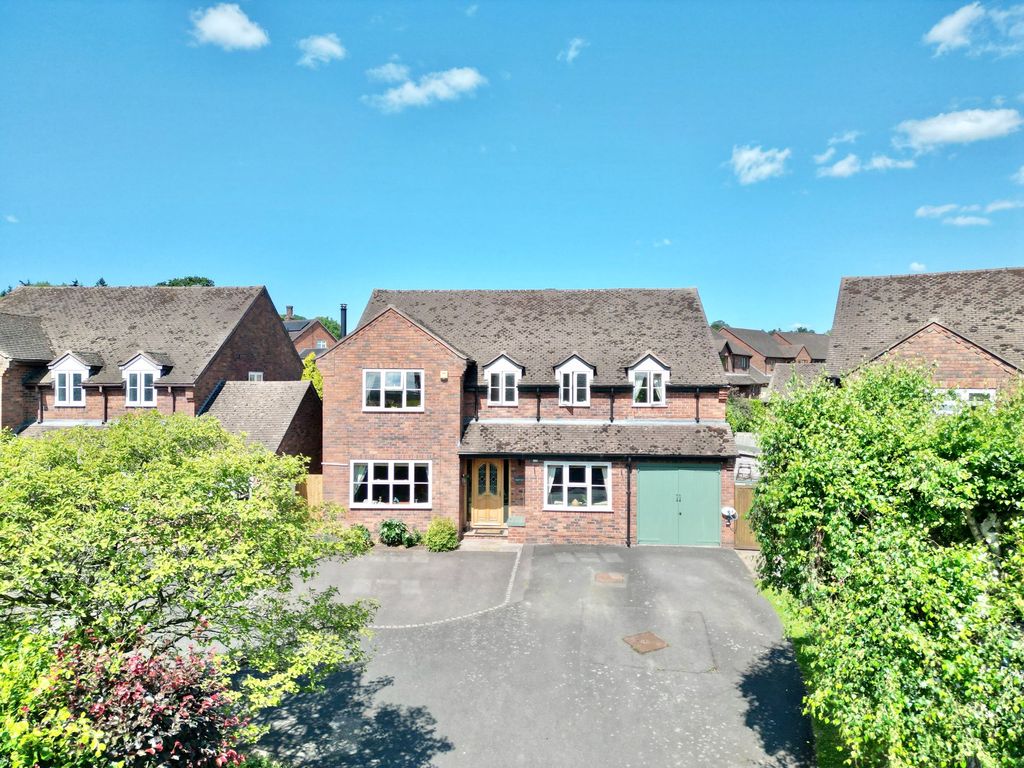 Property photo 1 of 34