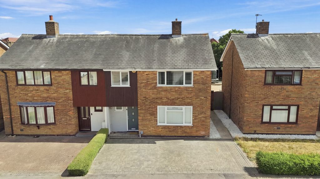 Property photo 1 of 35