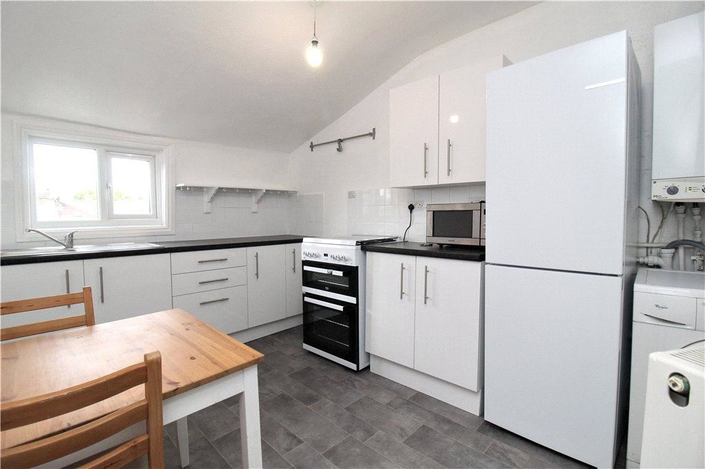 Property photo 3 of 12 Kitchen/Dining