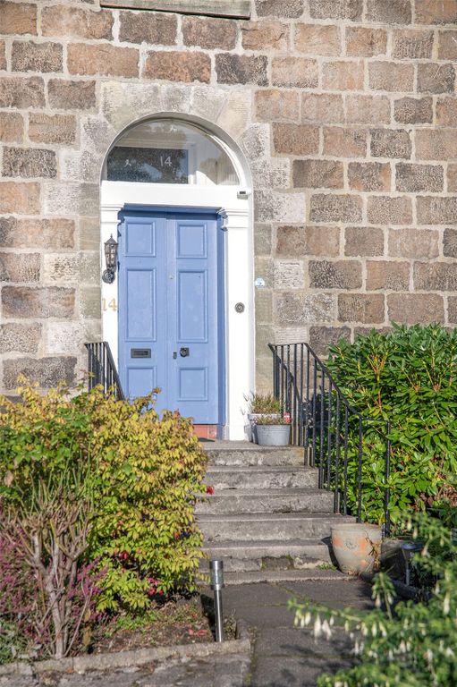 Property photo 2 of 39 Picture No. 02