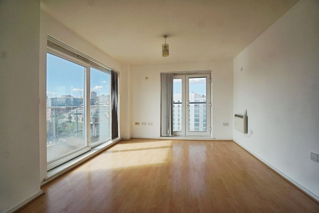 Property photo 2 of 16 4390E89d-Dsc05510.Jpg