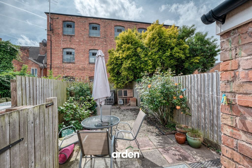 Property photo 2 of 11