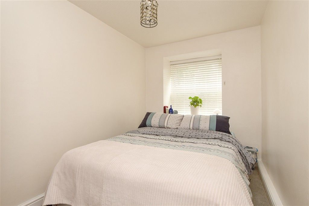 Property photo 1 of 8 Bedroom 1