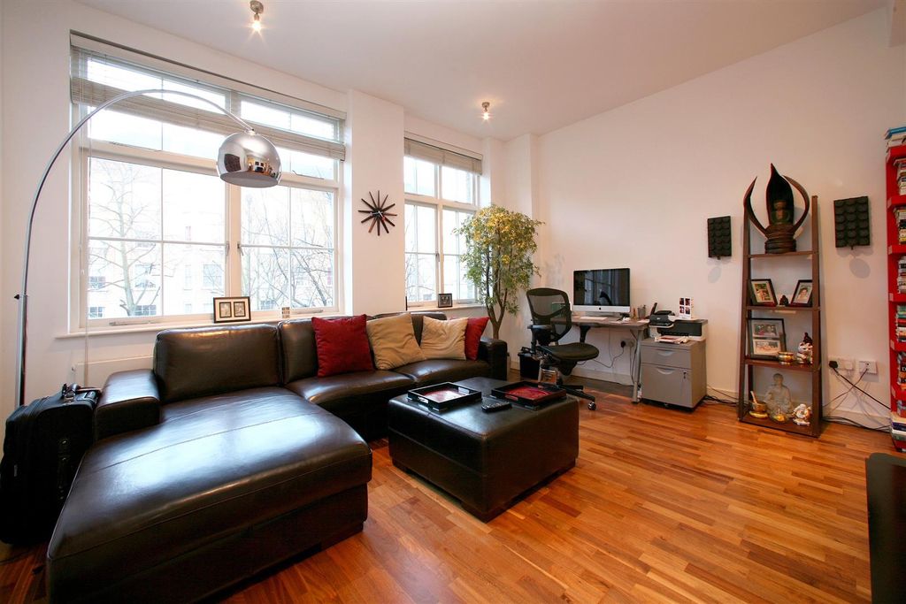Property photo 1 of 7 Reception.Jpg