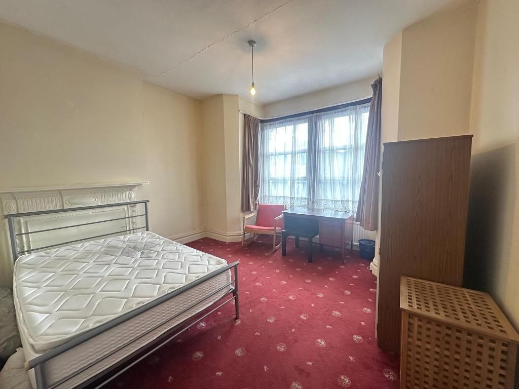 Property photo 1 of 4