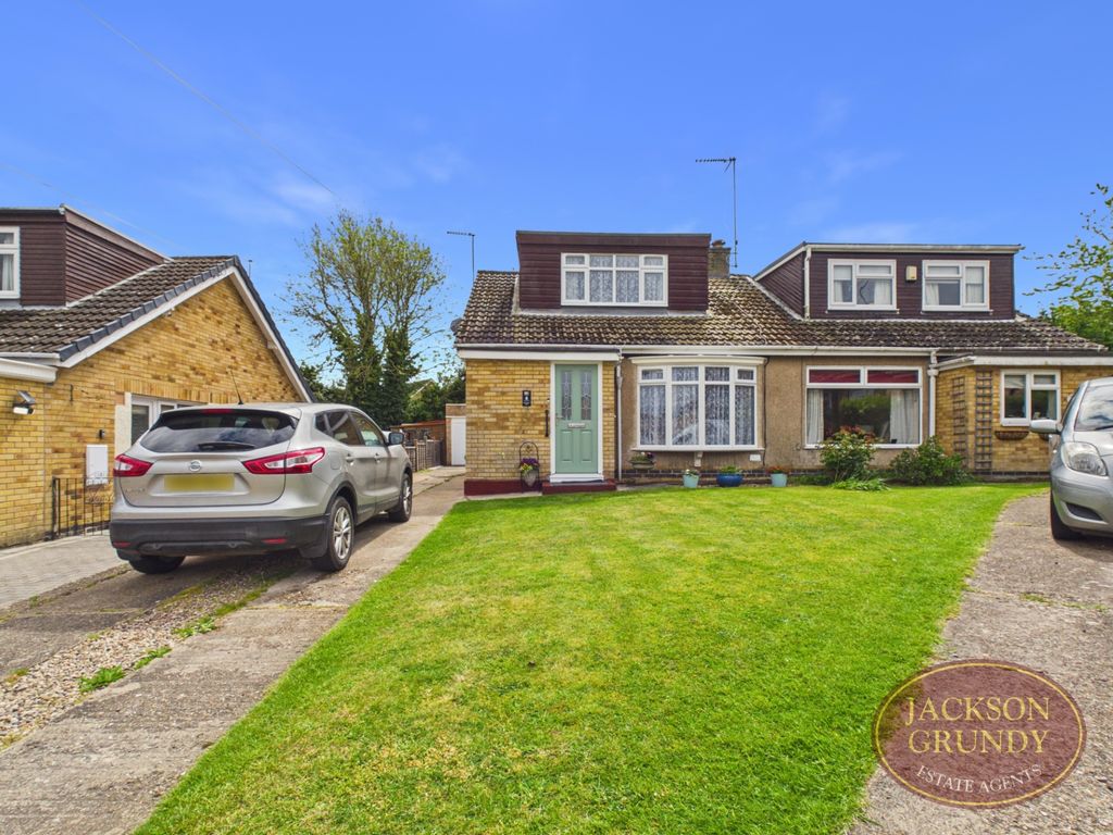 Property photo 1 of 16 Orchard Way