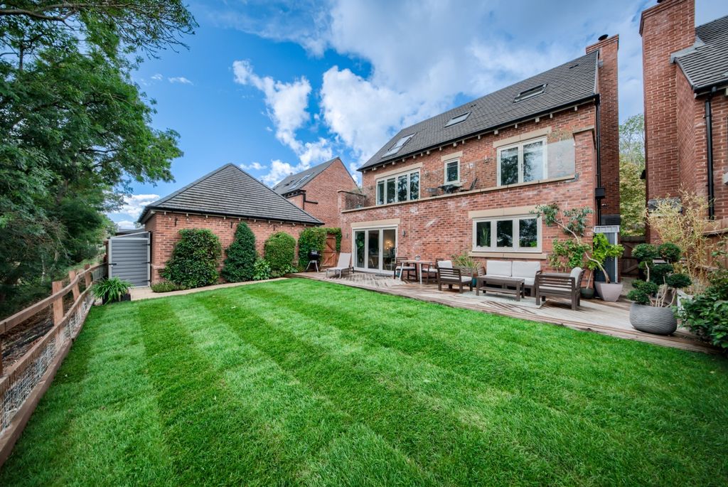 Property photo 2 of 30 Xh2A6194-Hdr(3)
