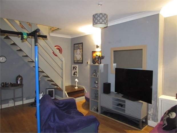 Property photo 2 of 11 Living Room