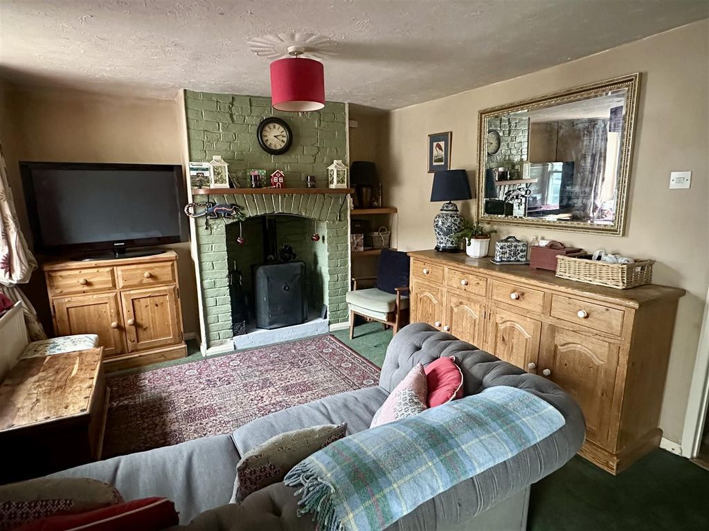 Property photo 2 of 9 Img_8447.Jpeg