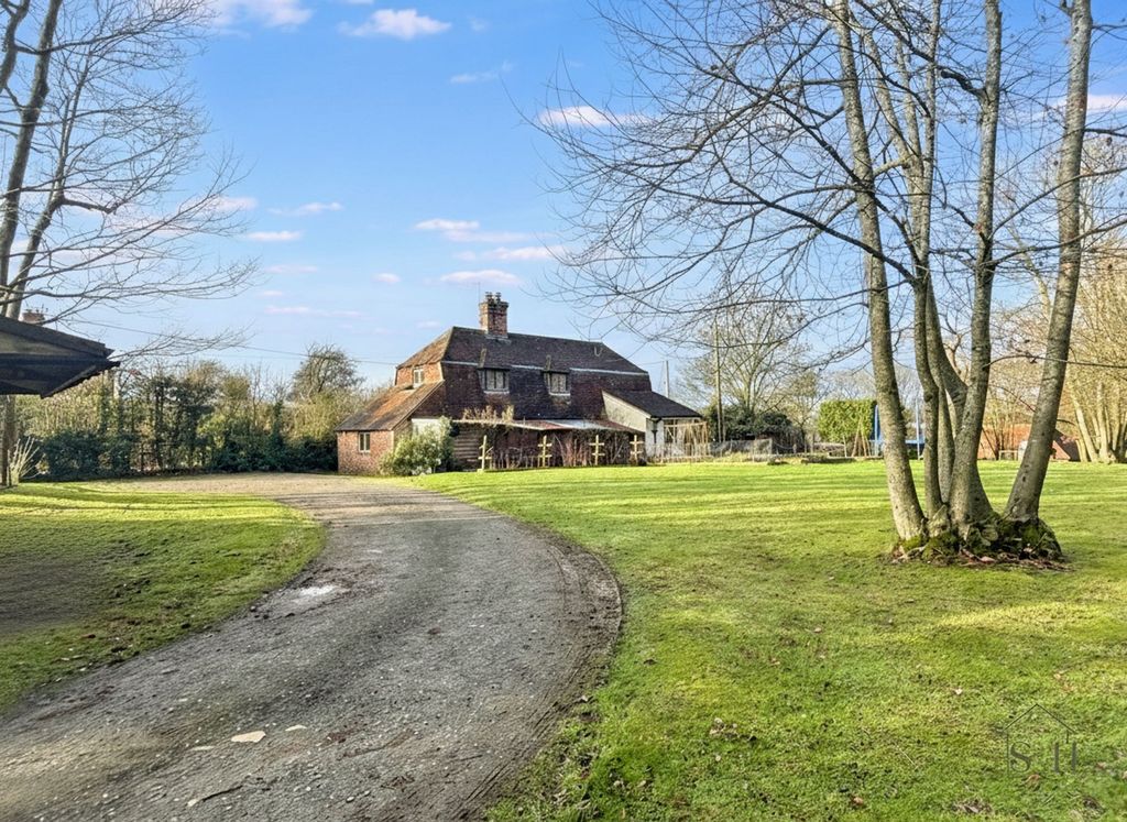 Property photo 1 of 39