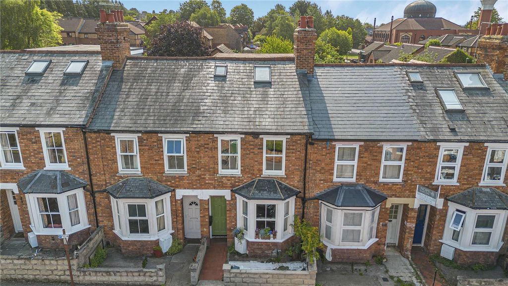 Property photo 1 of 18 Picture No. 02